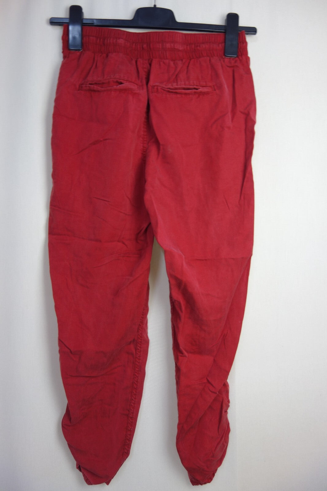 EK3985 Damen Hose von Hollister, rot, Gr. S4