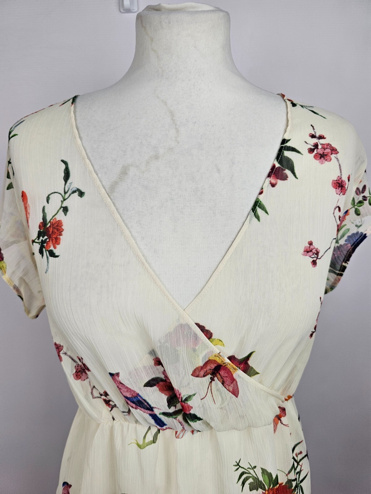 EK5475 Damen Bluse von Zara Trafaluc, beige mit Blumen, Gr. XS1