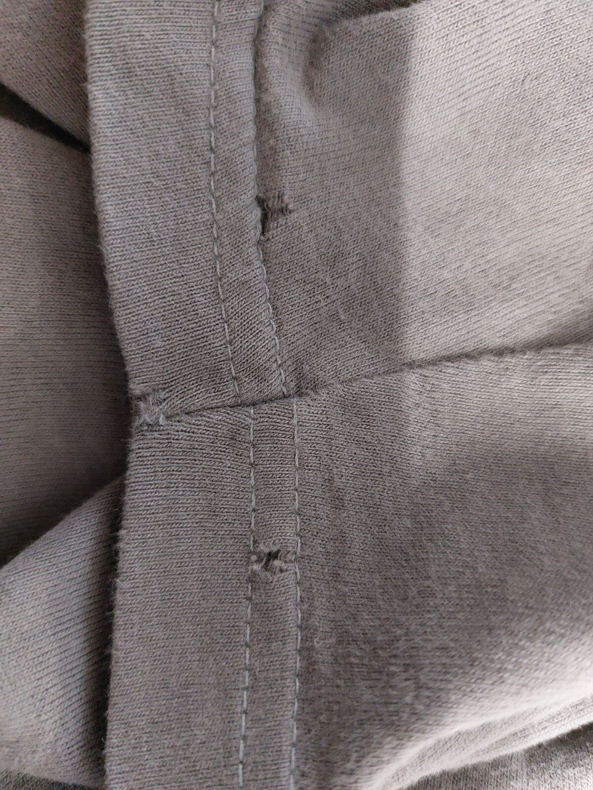 EK4444 Mädchen Langarmshirt von Tommy Hilfiger, grau, Gr. 1528
