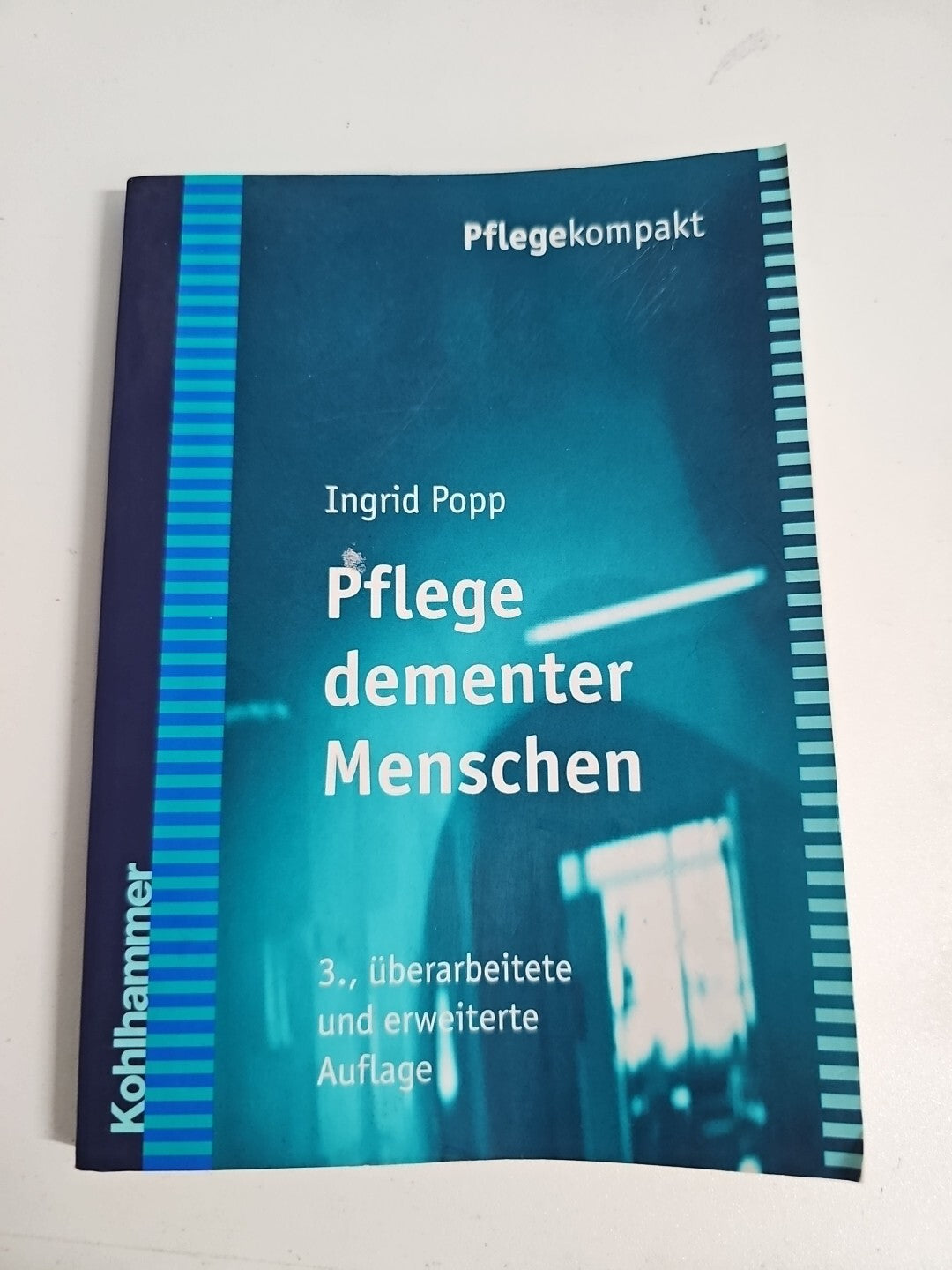 EB1367 Pflege dementer Menschen von Popp, Ingrid | zwei Beschmierte Seiten 0
