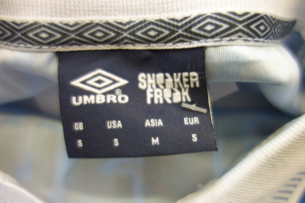 EK2890 Jungen Sport Shirt von Umbro, gr. S4