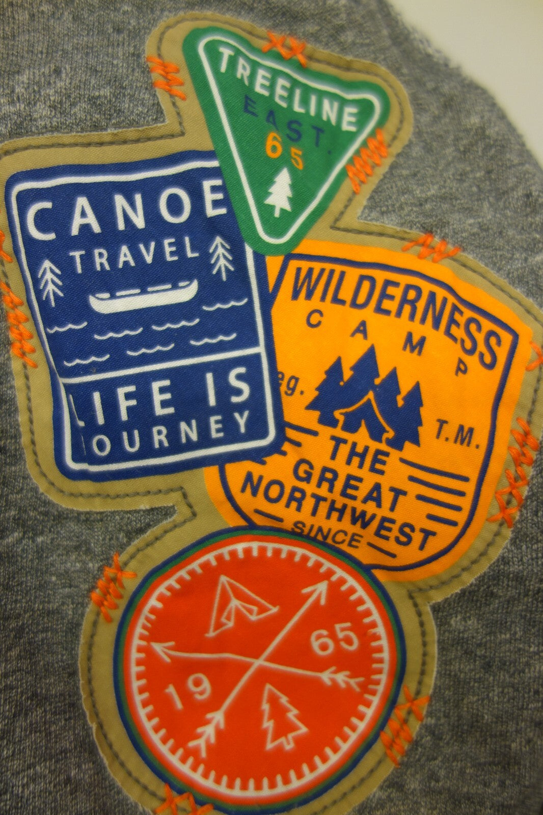 EK2371 Kinder Strickjacke von United Colors of Benetton, grau, Gr. 1404