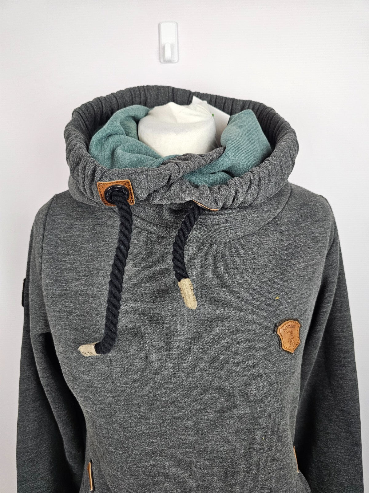 EK5688 Damen Pullover von Naketano, grau, Gr. S1