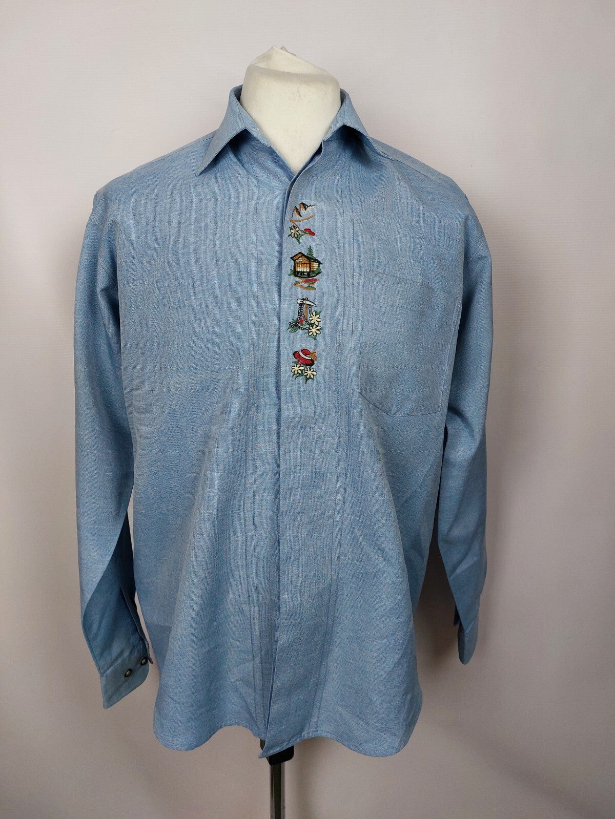 EK4006 Herren Trachtenhemd von Aestr, blau, Gr. XL0
