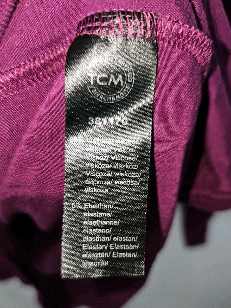 EK8953 Damen Sweatshirt von Essentials, Lila, Gr. 48/503