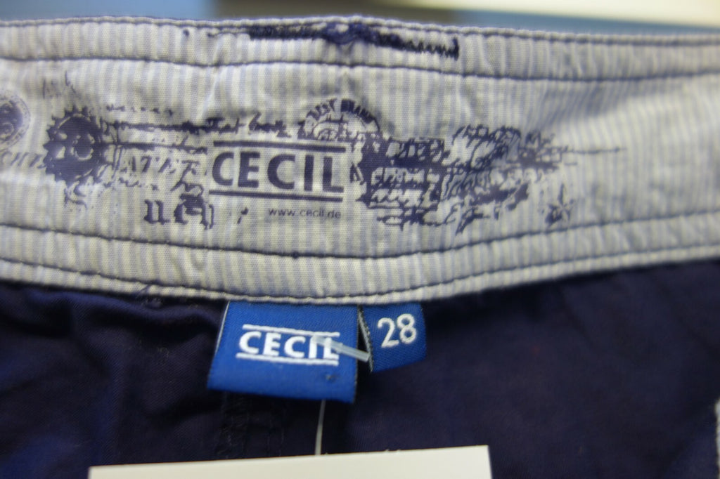 EK1185 Damen Caprihose von Cecil, lila, Gr. W282