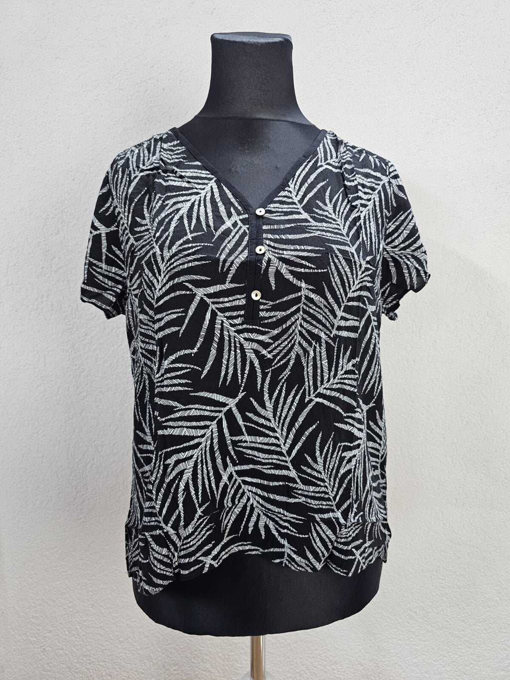 EK5989 Damen Bluse von Yessica, schwarz/weiß, Gr. 460