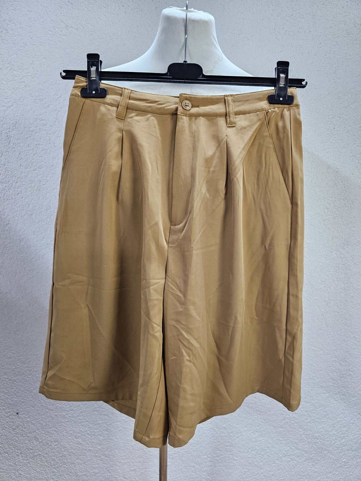 EK5969 Damen Shorts von Everme, ocker, Gr. 380