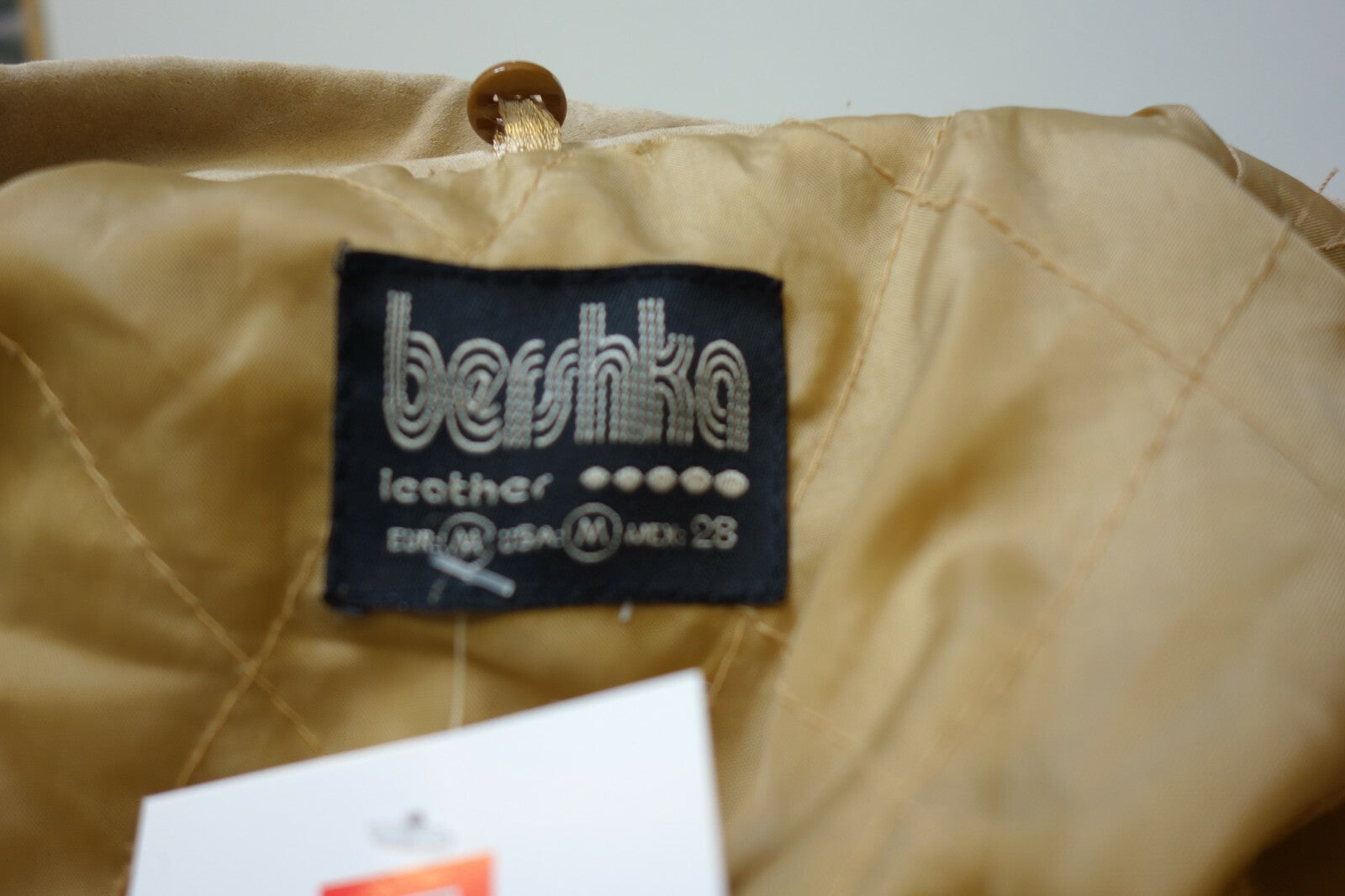 EK0998 Damen Mantel von Bershka, hellbraun, Gr. M5