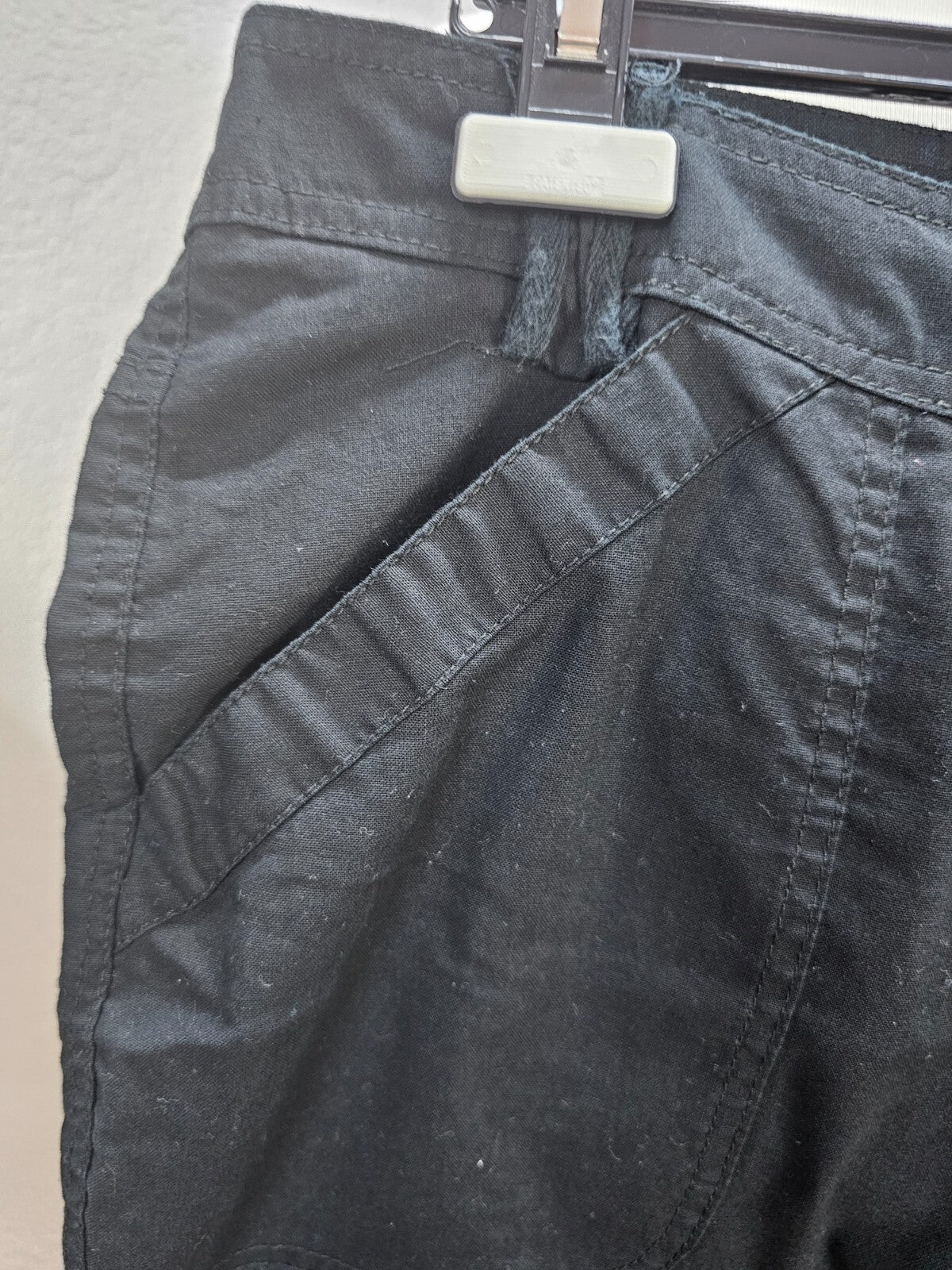 EK0585 Damen Kniehose von Janina, schwarz, Gr. 462
