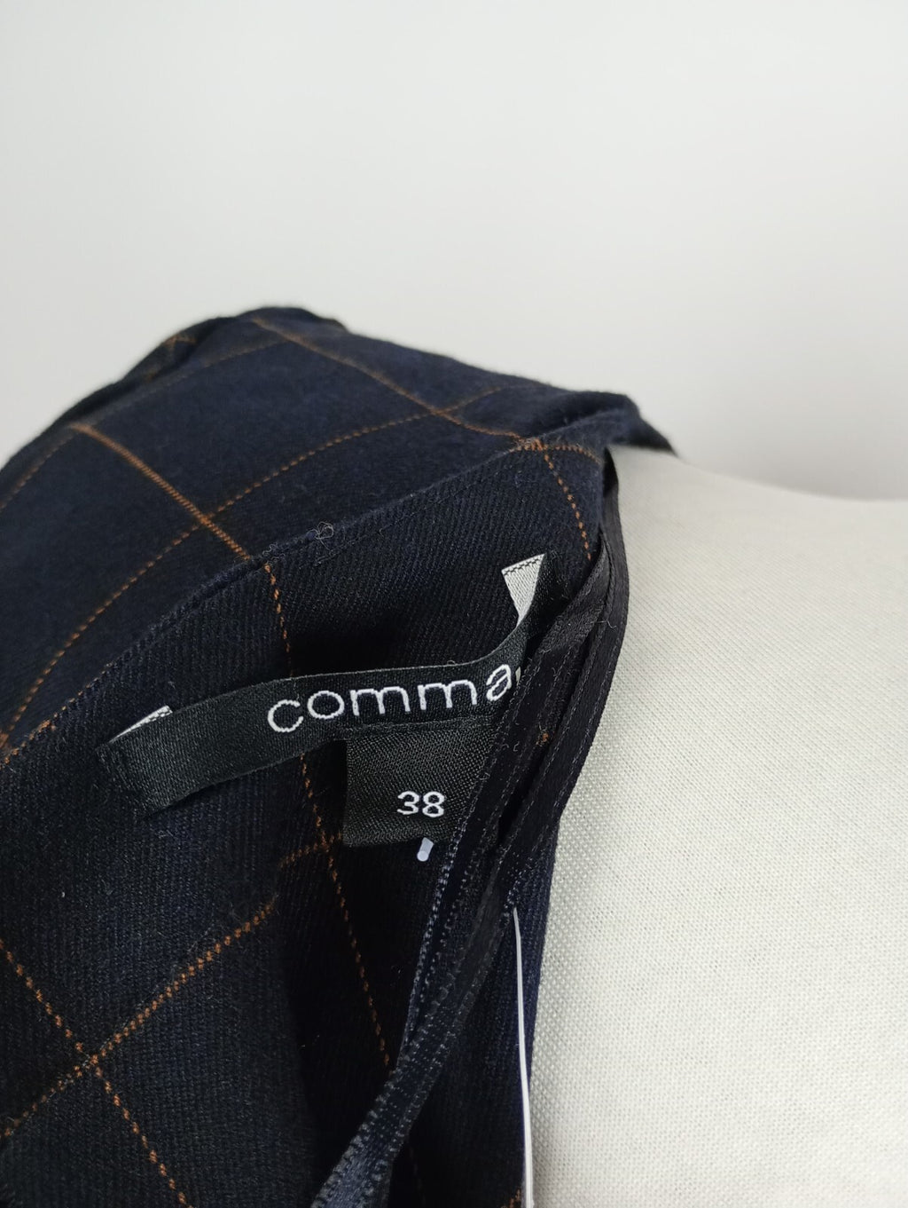 EK0531 Damen Oberteil von comma, schwarz, Gr. 386