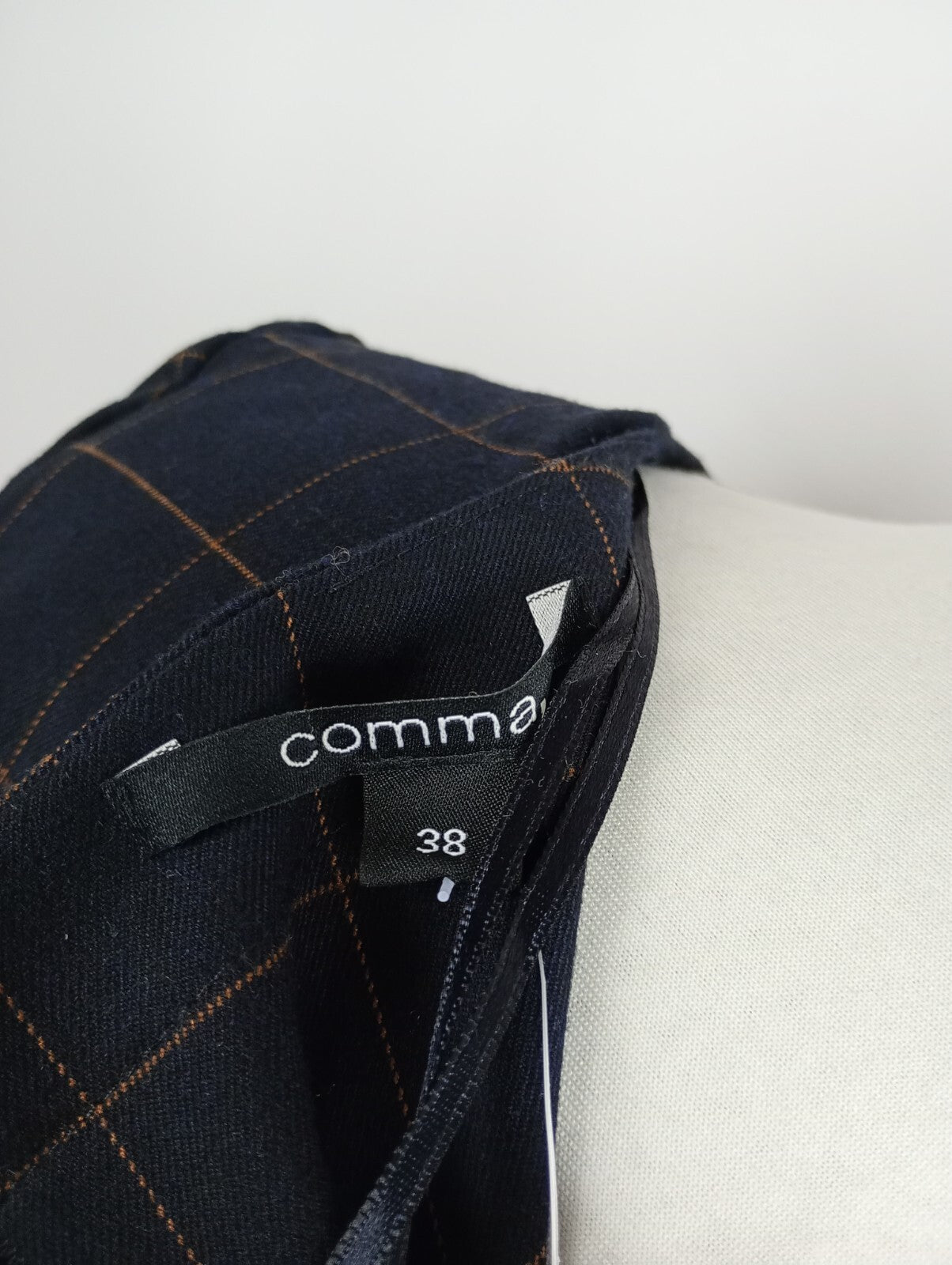 EK0531 Damen Oberteil von comma, schwarz, Gr. 386