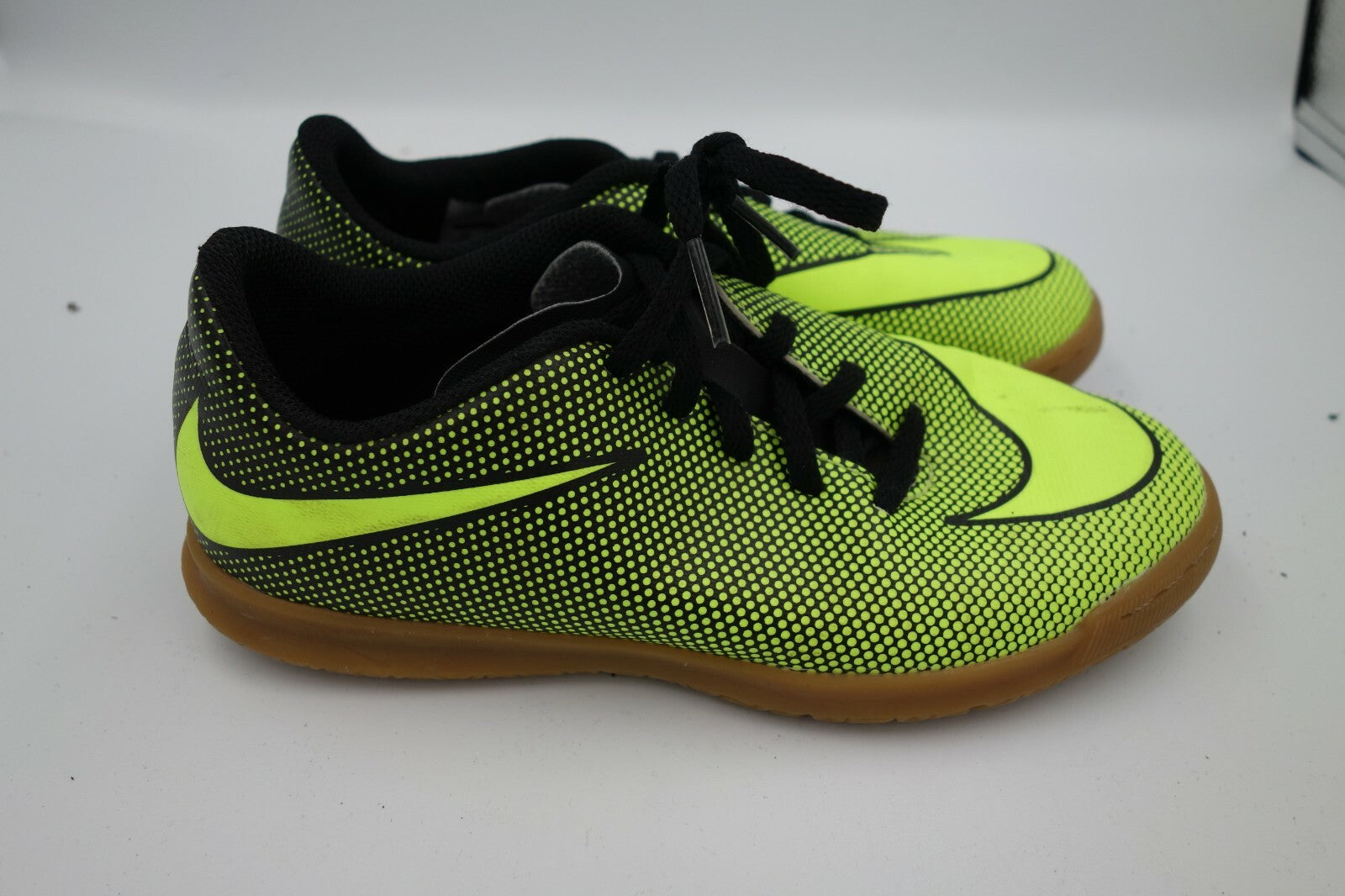 ES0142 Sneaker von Nike, schwarz-grün, 353