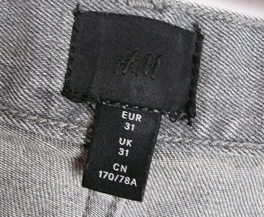 EK10240 Herren Shorts von H&M, grau, Gr.31 (M)2