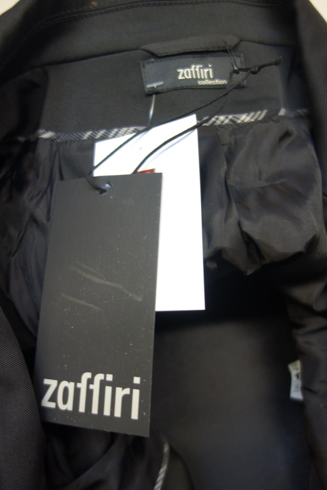 EK2607 Damen Blazer von Zaffiri, schwarz, Gr. 445