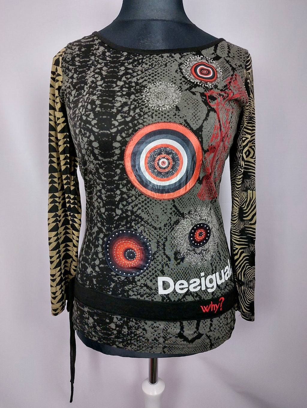 EK3206 Damen Langarmshirt von Desigual, schwarz mit Muster, Gr.L0