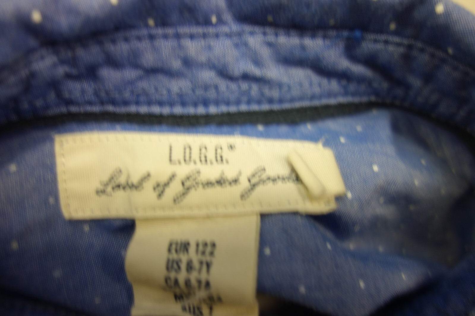 EK1895 Jungen Hemd von H&M, gepunktet, Gr. 1225