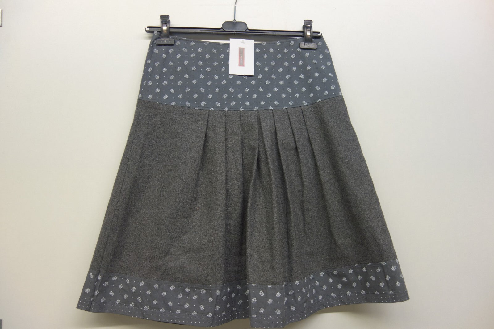 EK2353 Damen Rock, grau, Gr. 360