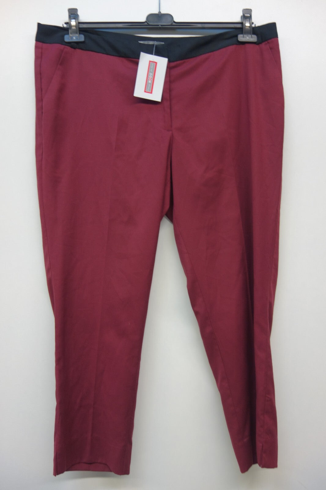 EK2429 Damen Hose von 3suisses, dunkelrot, gr. 460