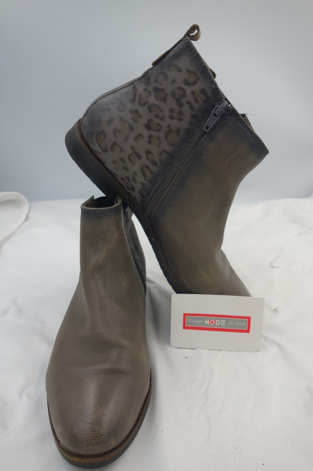 ES0590 Damen Stiefeletten von bugatti, grau, Gr. 380