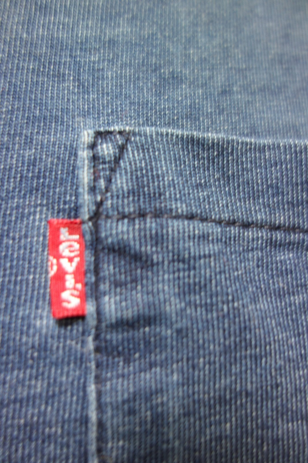 EK1488 Damen T-Shirt von Levis, blau, Gr. XS2