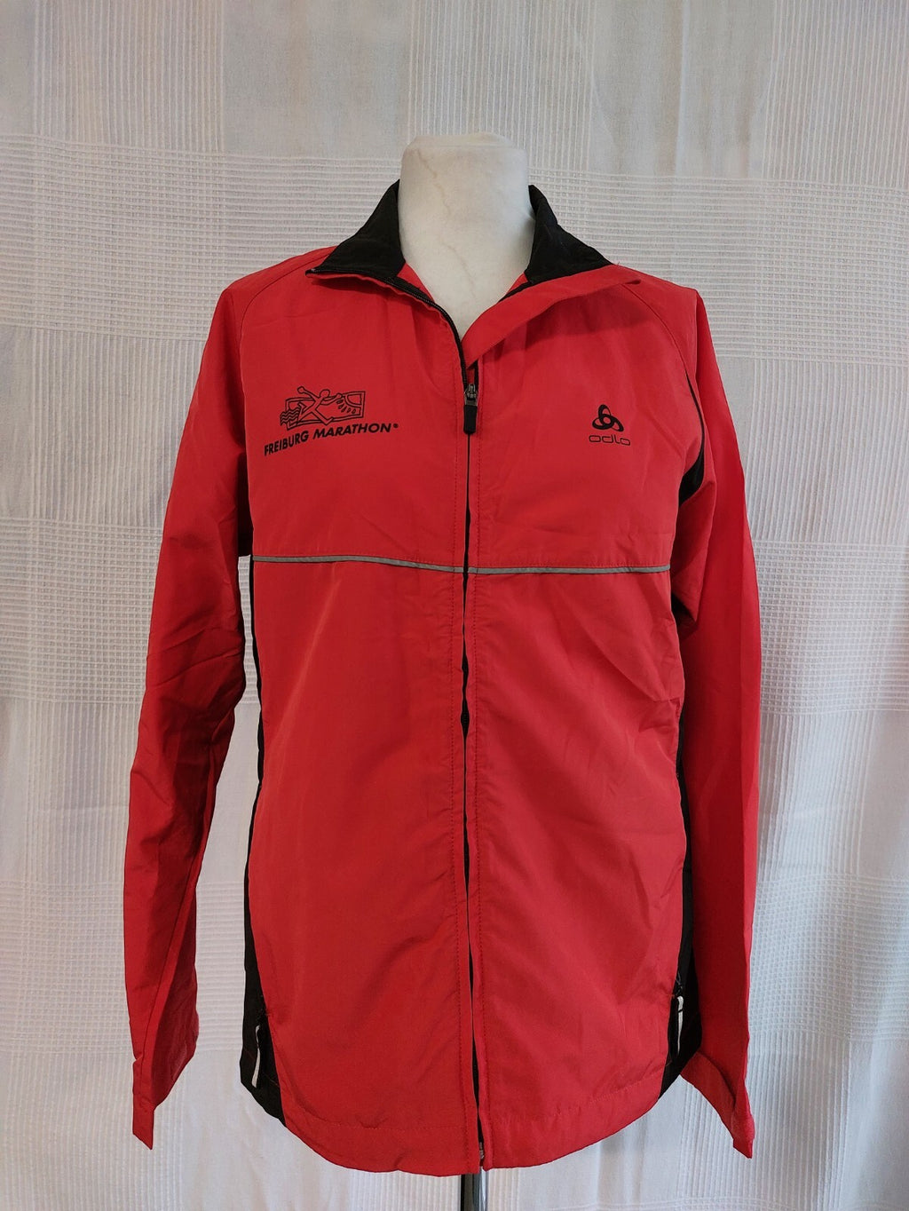EK0876 Dmane Jacke von odlo, rot, Gr. M0