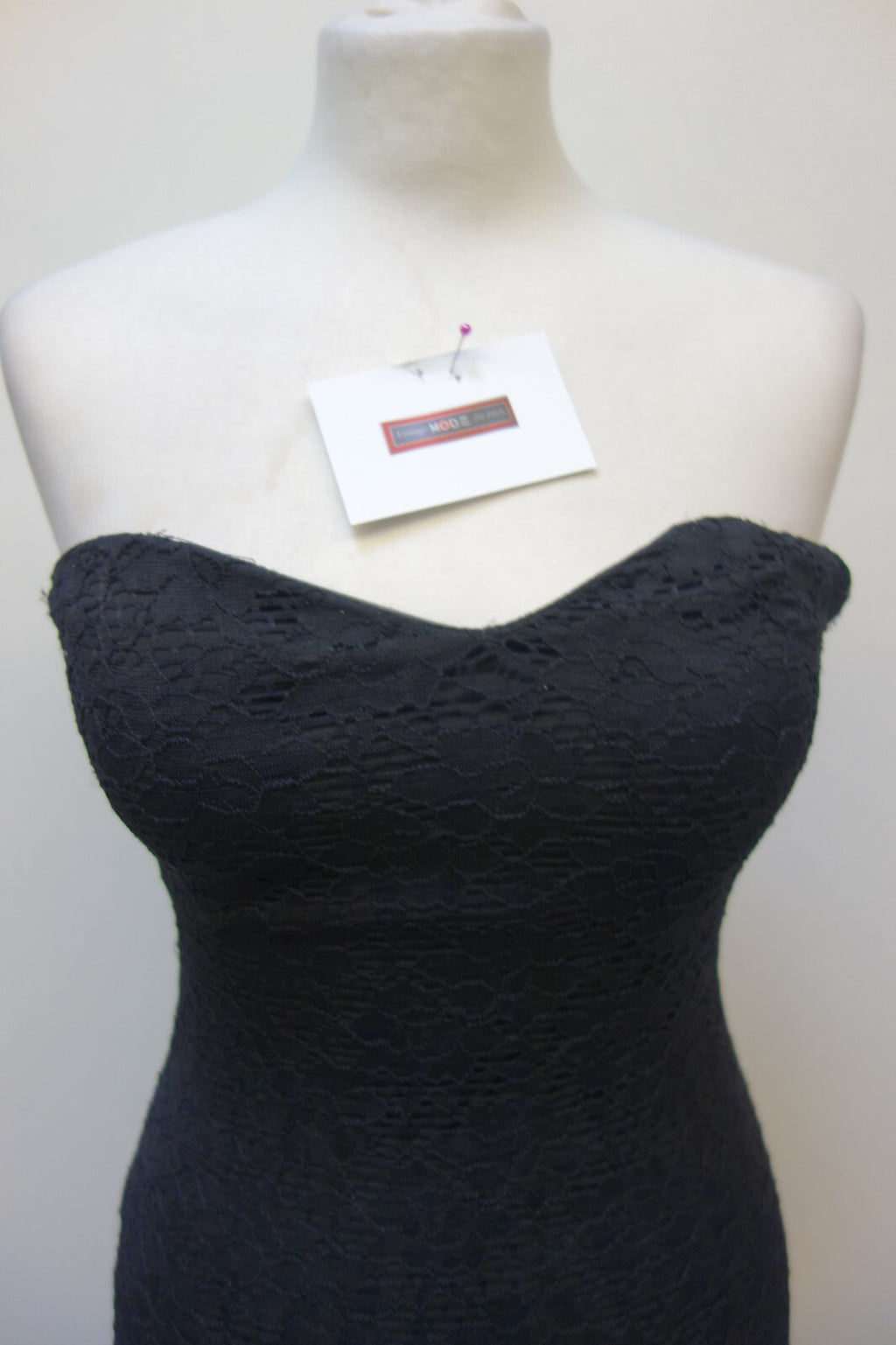 EK3708 Schwarzes Kleid von Tally Weijl 1