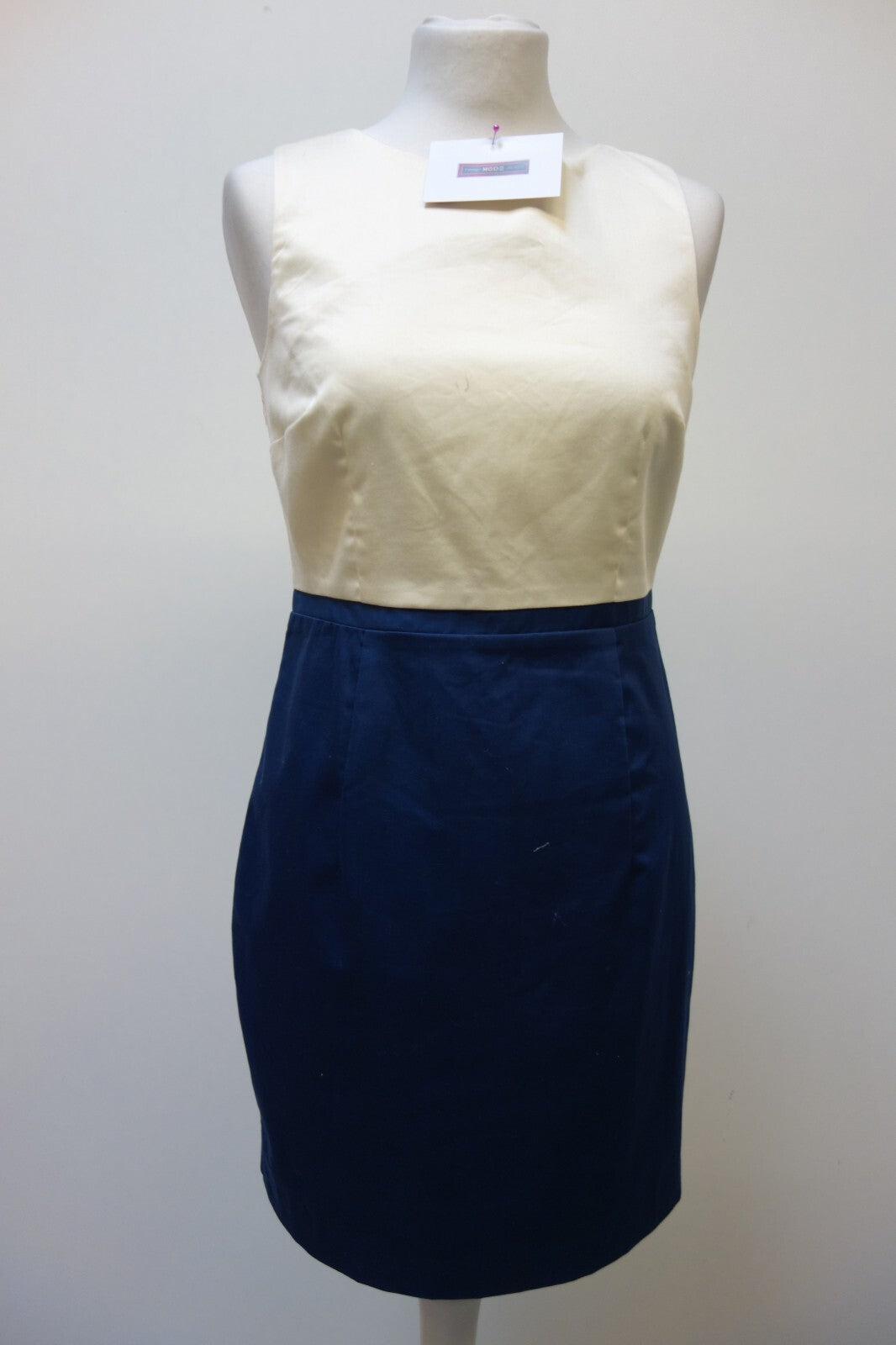 EK2045 Damen Kleid von H6M, Gr. 380