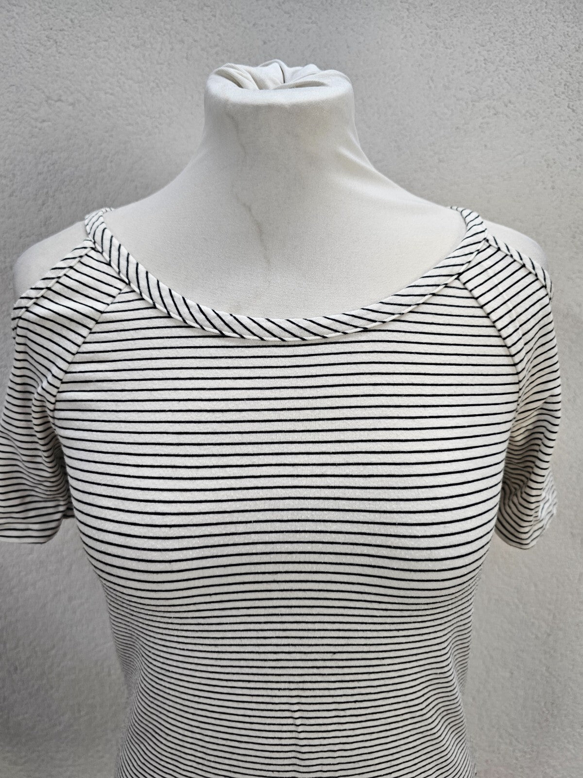 EK5937 Damen T-Shirt von Esprit, weiß, schwarz gestreift, Gr. S1