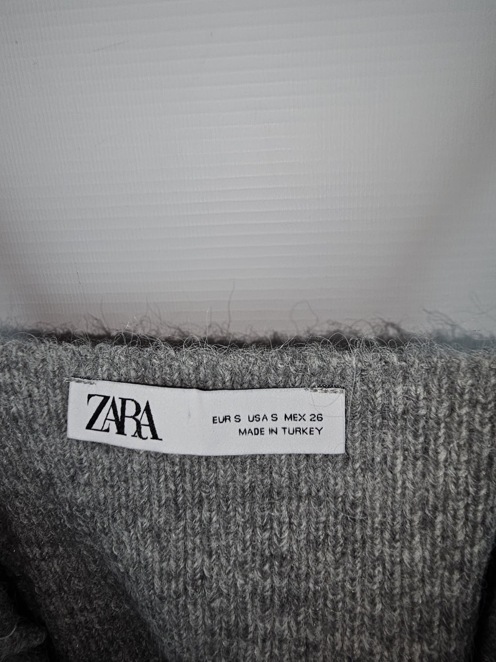 EK6133 Damen Top von Zara, Grau, Gr.S2