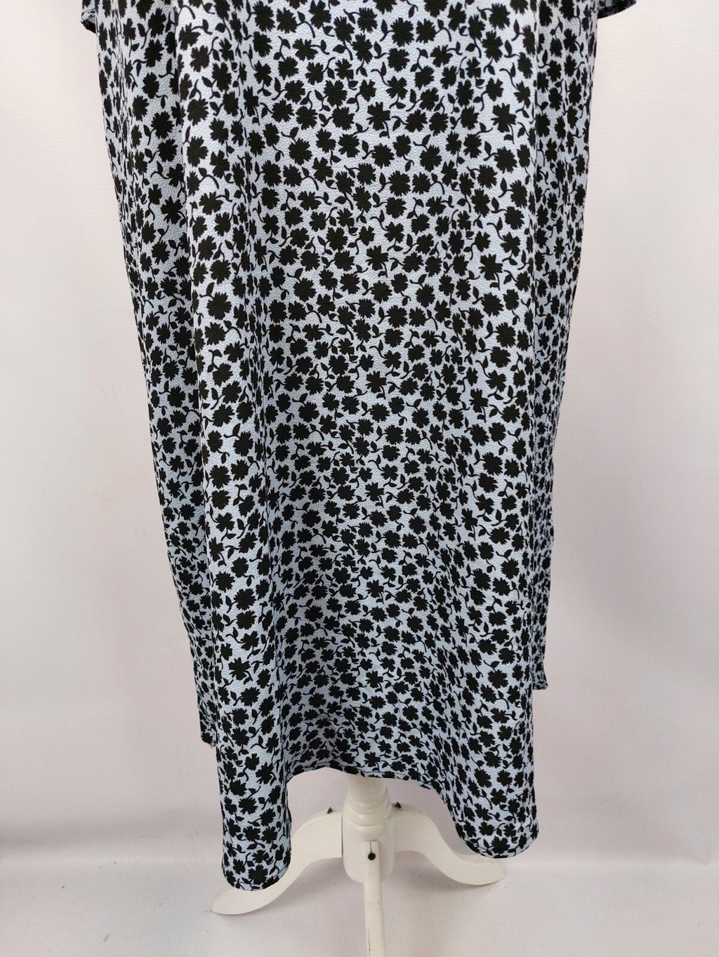 EK3914 Damen Kleid von H&M, blau/schwarz, Gr. 422