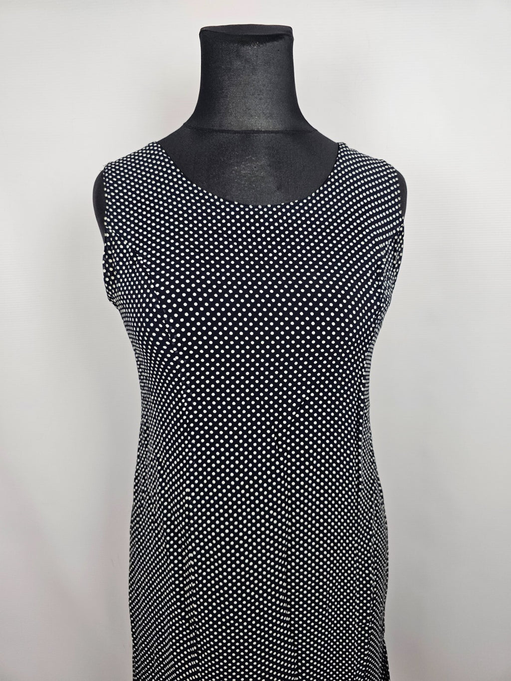 EK5345 Gepunktetes Kleid von Vedat für Damen, Gr. 481