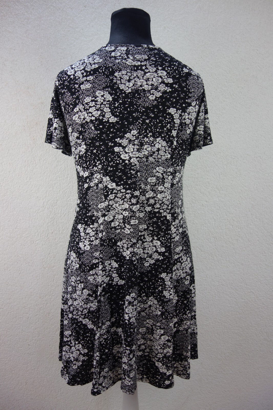 EK3200 Damen Kleid von Unique, schwarz/weiß, Gr. L3