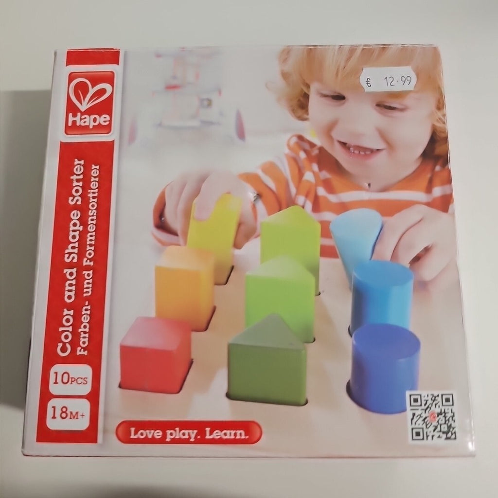 EB2278 Hape Holzspielzeug Farben - und Formensortierer, eine Figur fehlt 1