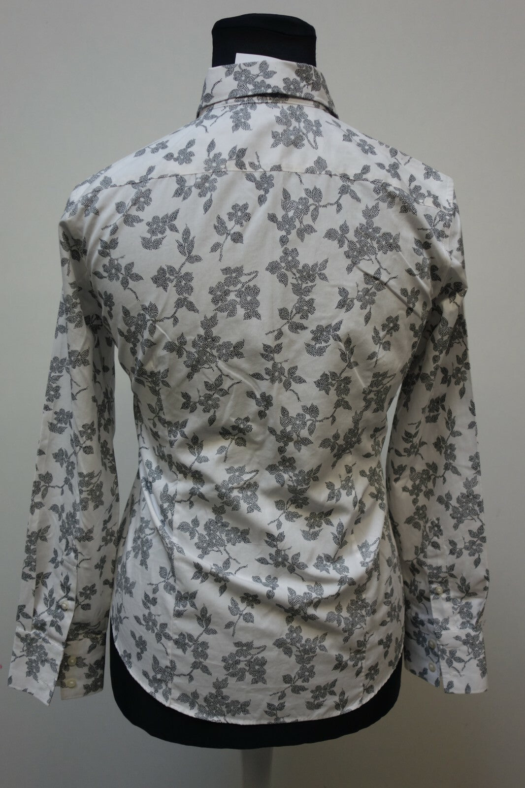 EK0884 Damen Bluse von Land´s End, weiß mit Blumen, 404