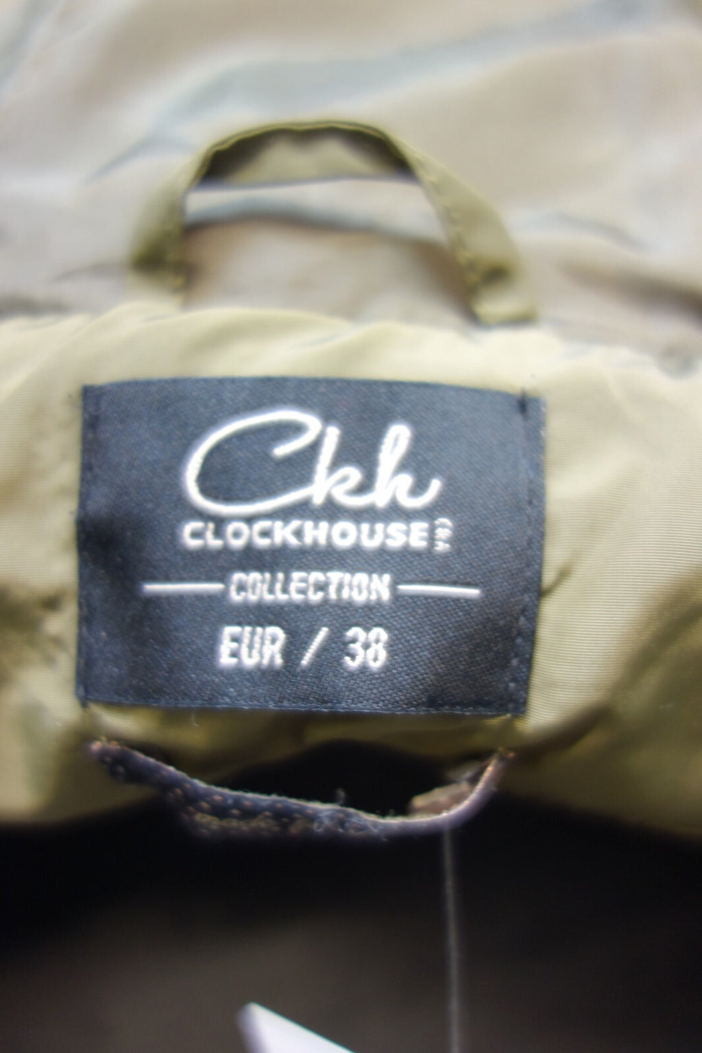 EK3717 Grüne Damenwinterjacke von Clockhouse 5