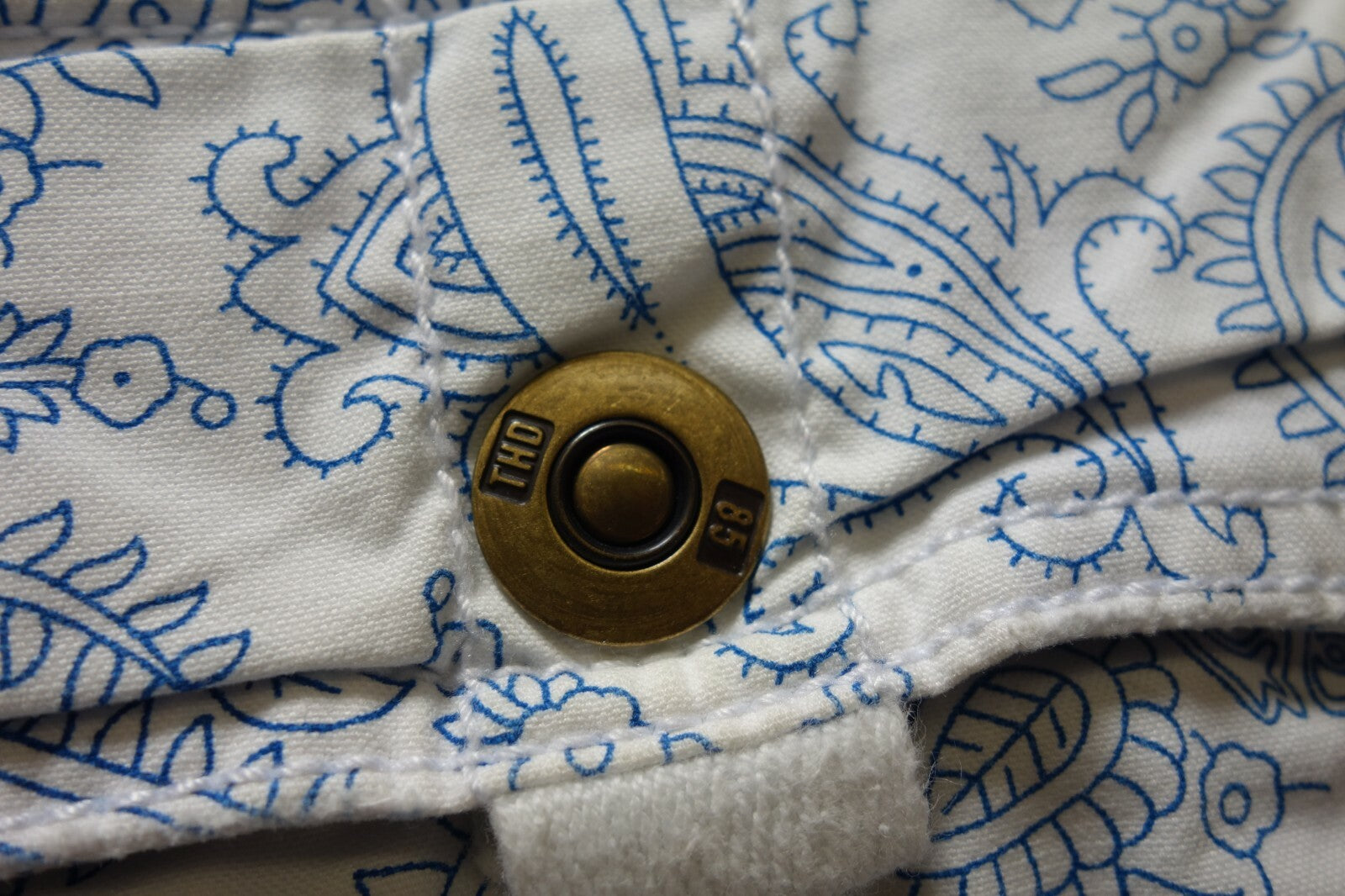 EK0546 Herren Shorts von Hilfiger Denim, weiß, W313