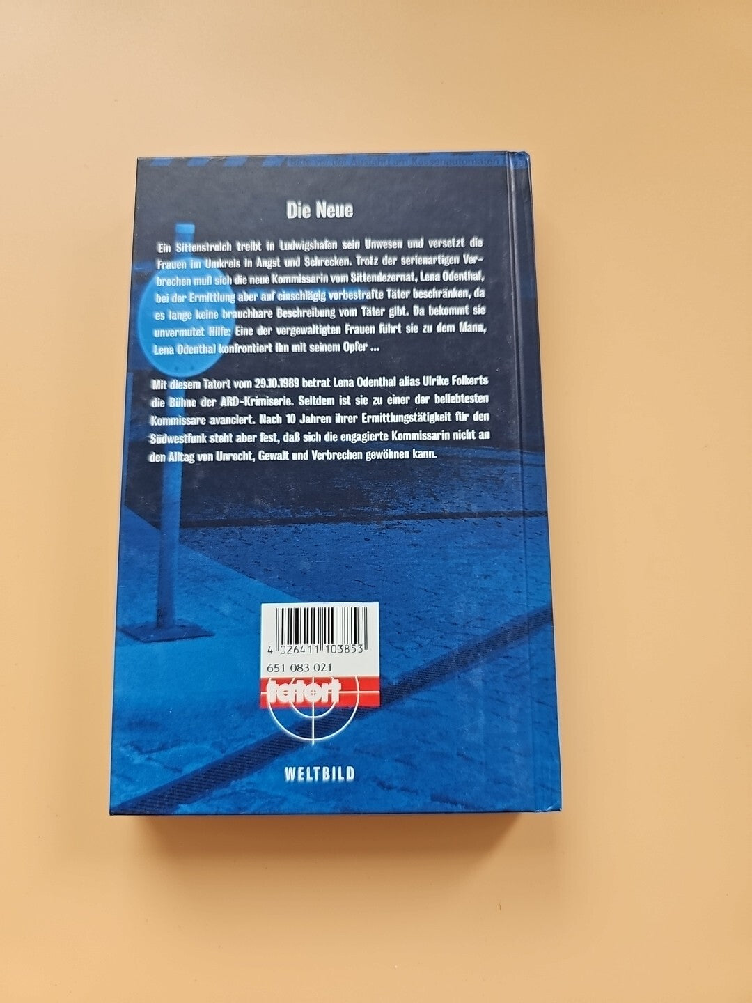 TATORT - gebundene Weltbild -Edition - Hardcover nahezu 2041