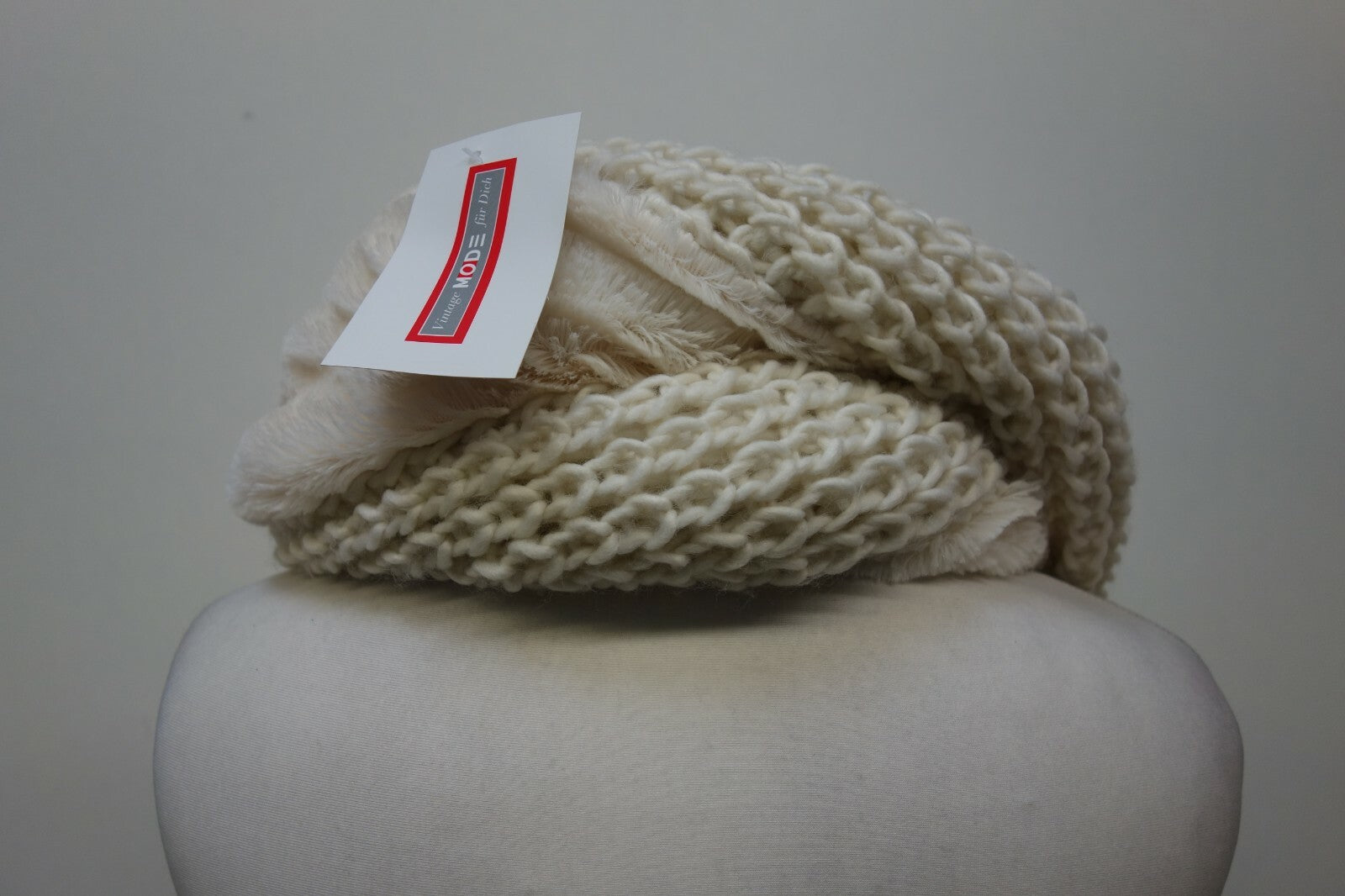 EK1226 Damen Loop Schal, cremeweiß1