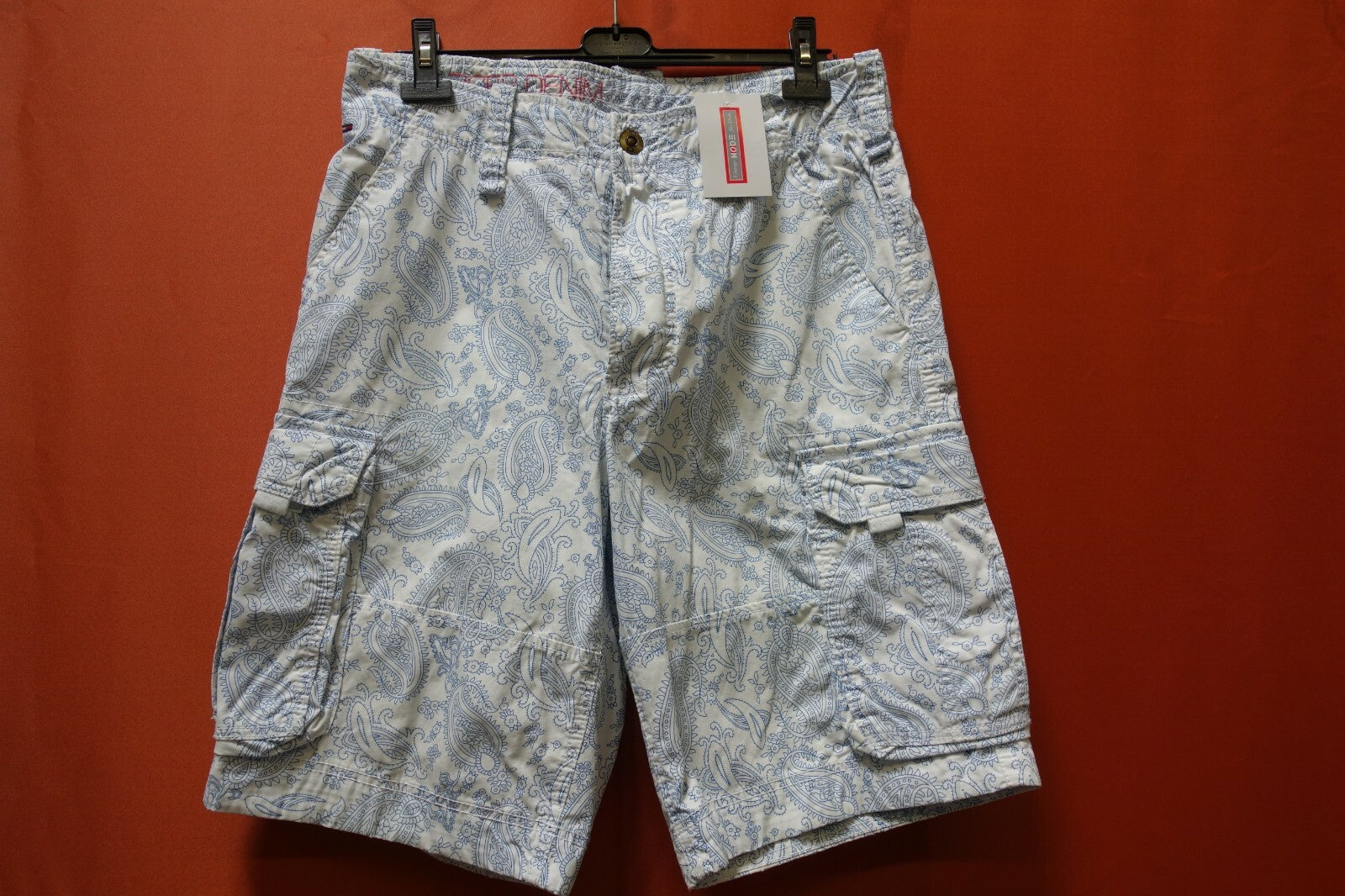 EK0546 Herren Shorts von Hilfiger Denim, weiß, W310