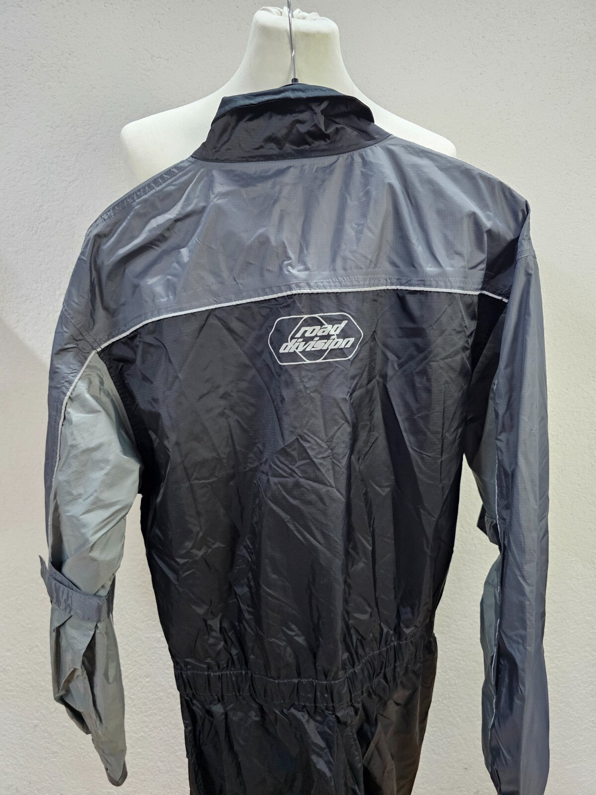 EK5984 Unisex Einteiler von Road Division, grau-schwarz, Gr.W:44/46, H:52/543