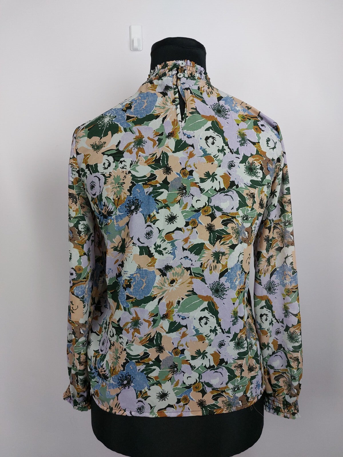 EK4634 Damen Bluse von Only, Gr. M, pastelltöne5