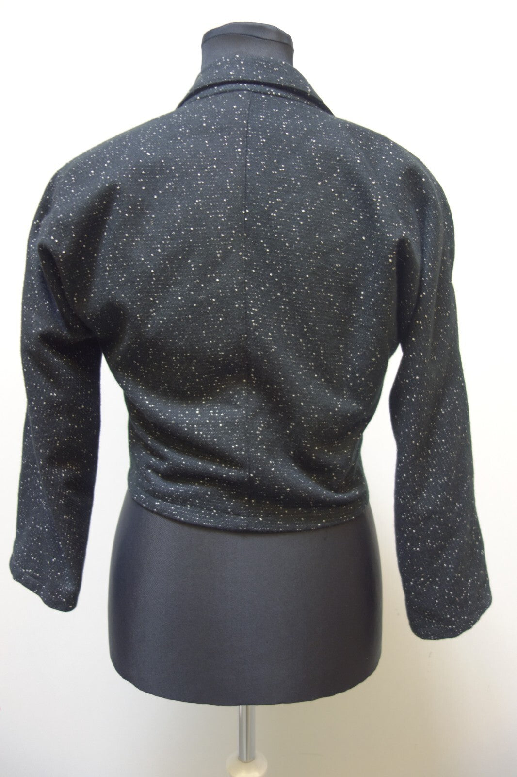 EK0900 Damen Jäckchen von Loretta Margi, schwarz mit weiß, Gr. 385