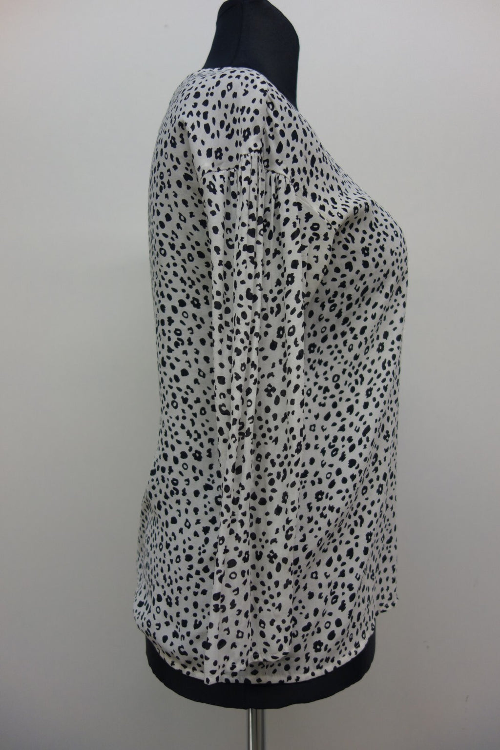 EK2350 Damen Bluse von Esprit, weiß-schwarz, gr. 362