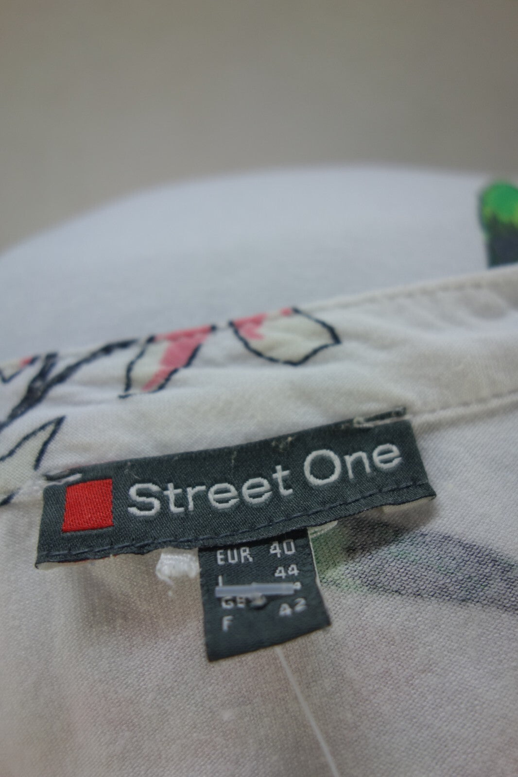 EK3912 Damen T-Shirt von Street One, weiß mit Blumen, Gr. 404