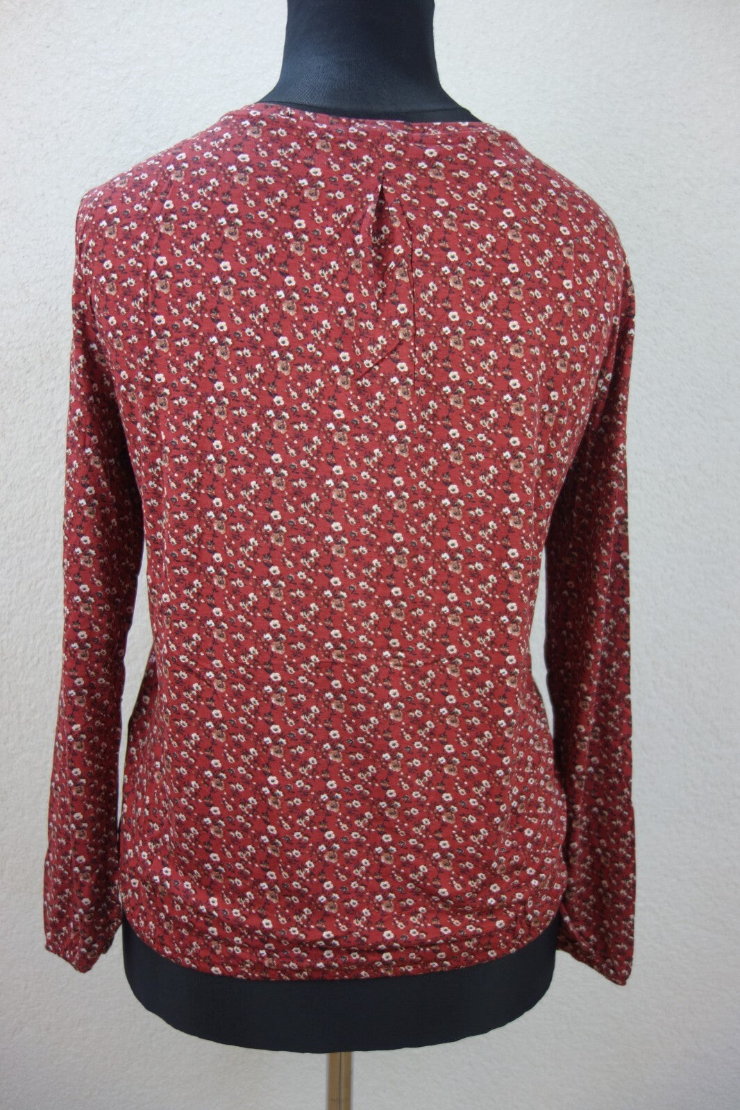 EK3567 Damen Shirt von Esprit, rot geblümt, Gr. S4