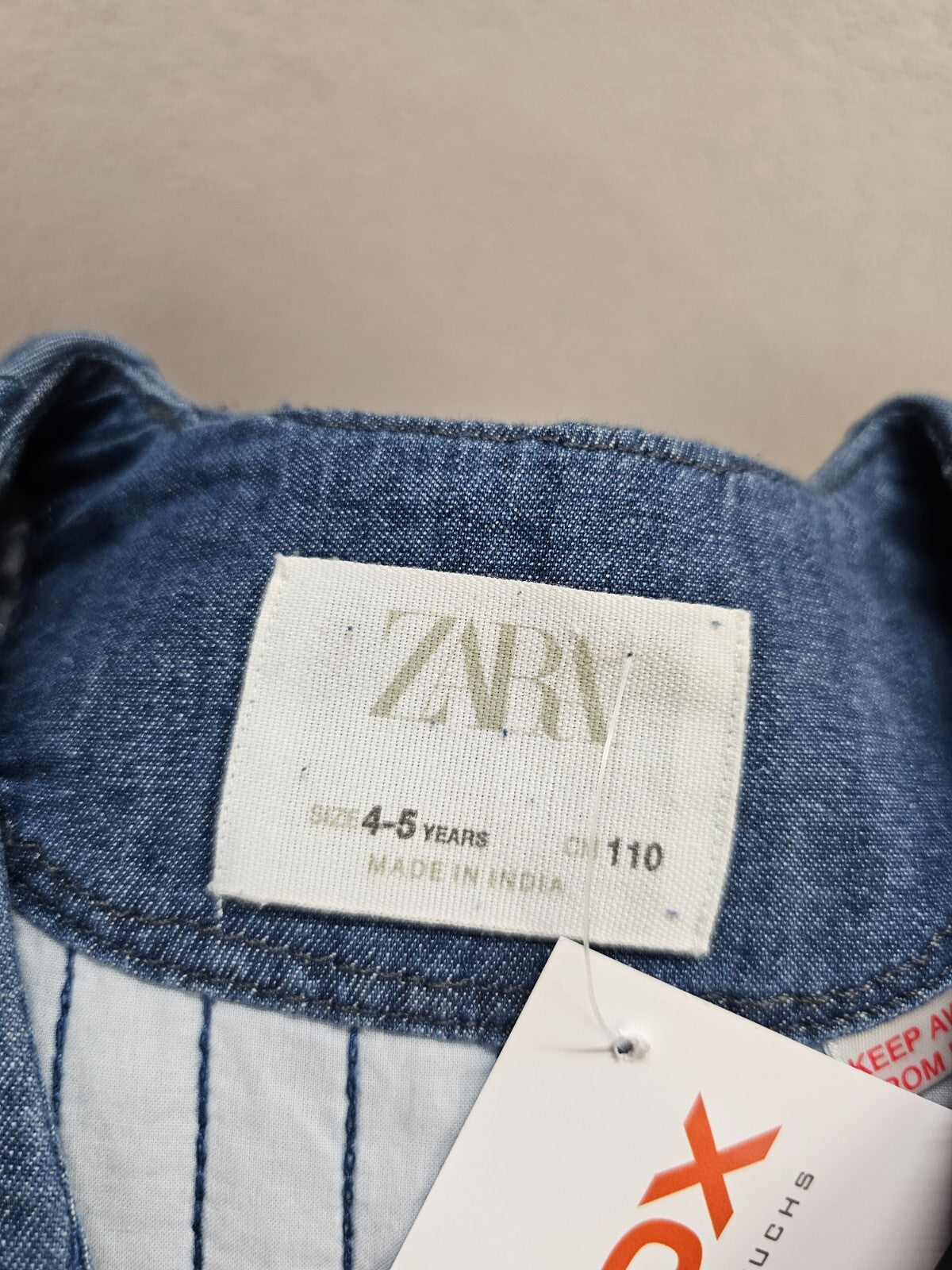 EK4736 Mädchen Strickjacke von Zara, blau, Gr.1104
