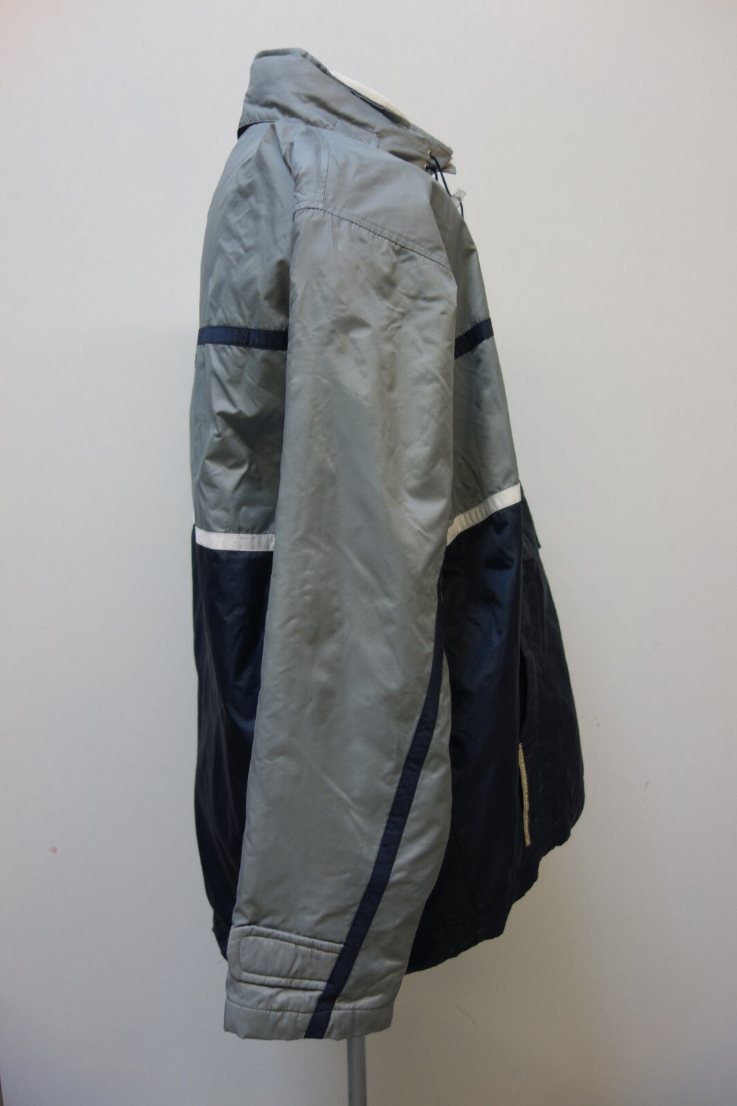 EK1717 Herren Jacke von Reebok, Gr. M2