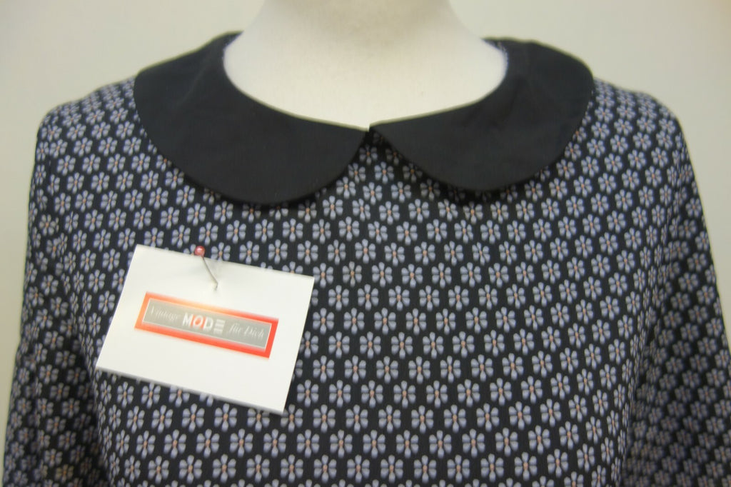 EK1103 Mädchen Kleid von New Look, schwarz mit Blumen, Gr. 1641