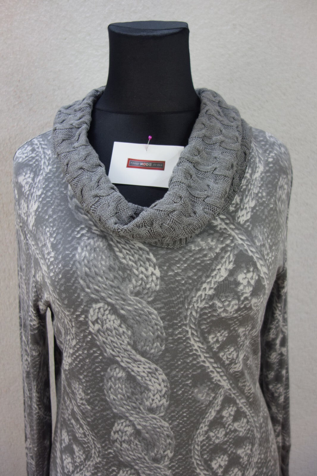 EK1918 Damen Kleid von Mills, grau/weiß, Gr. 421